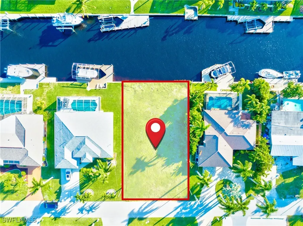 2022 SE 29th Street Cape Coral FL 33904