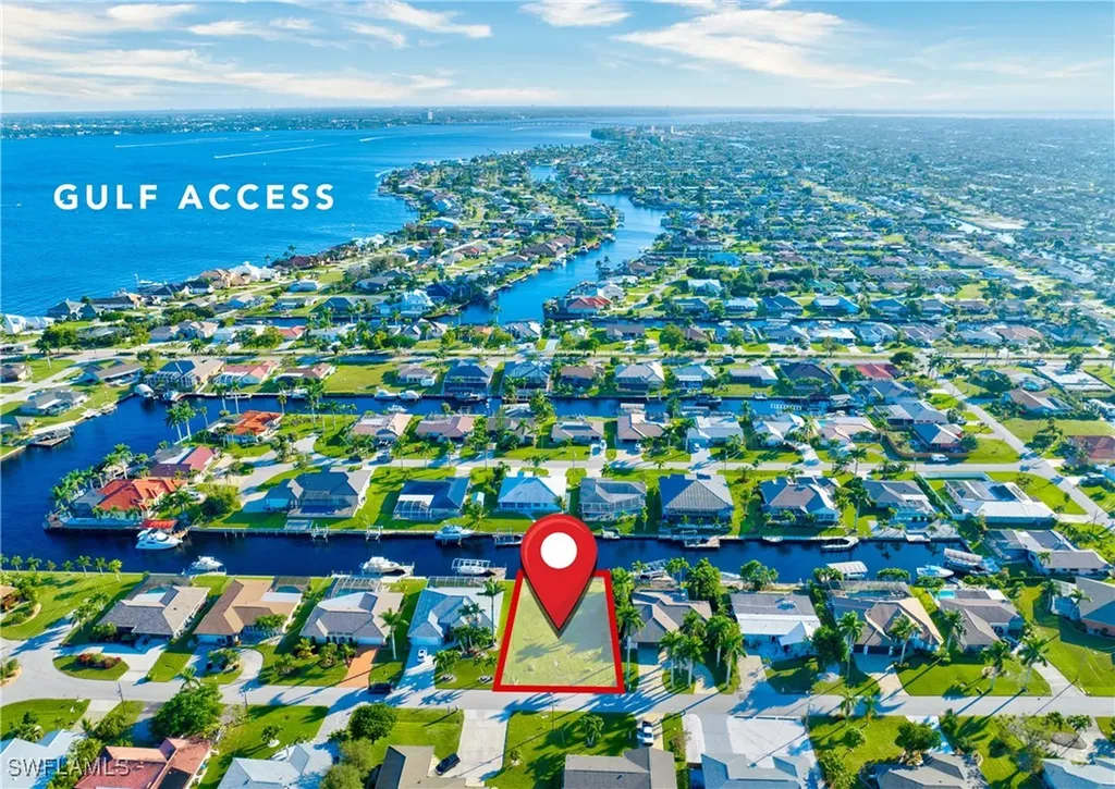 2022 SE 29th Street Cape Coral FL 33904