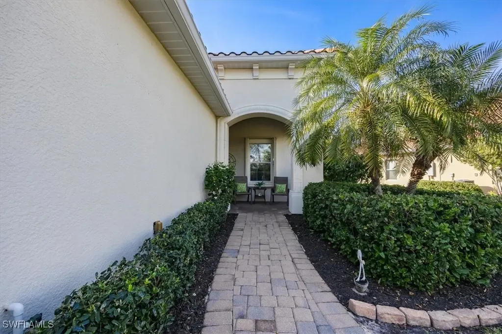 14569 Sonoma Boulevard Naples FL 34114