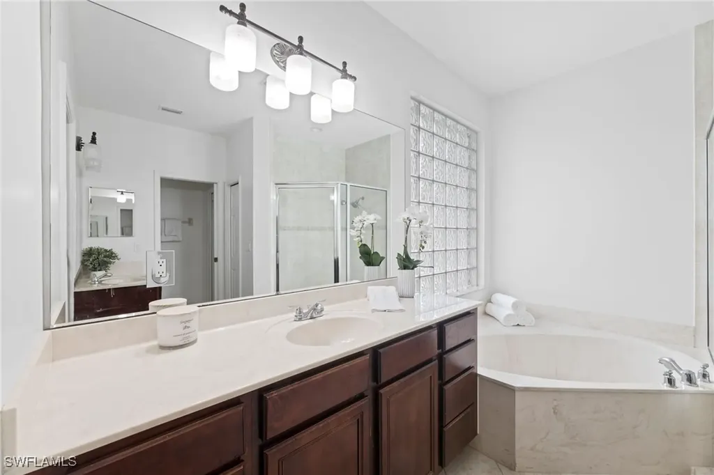 3578 Malagrotta Circle Cape Coral FL 33909