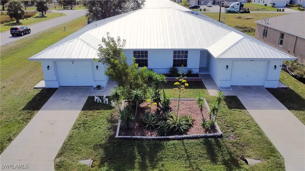 250 SW 3rd Street Cape Coral FL 33991
