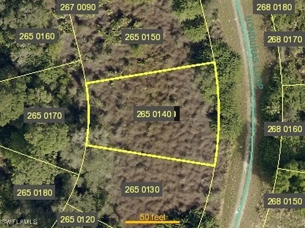 1833 Honduras Loop Lehigh Acres FL 33972