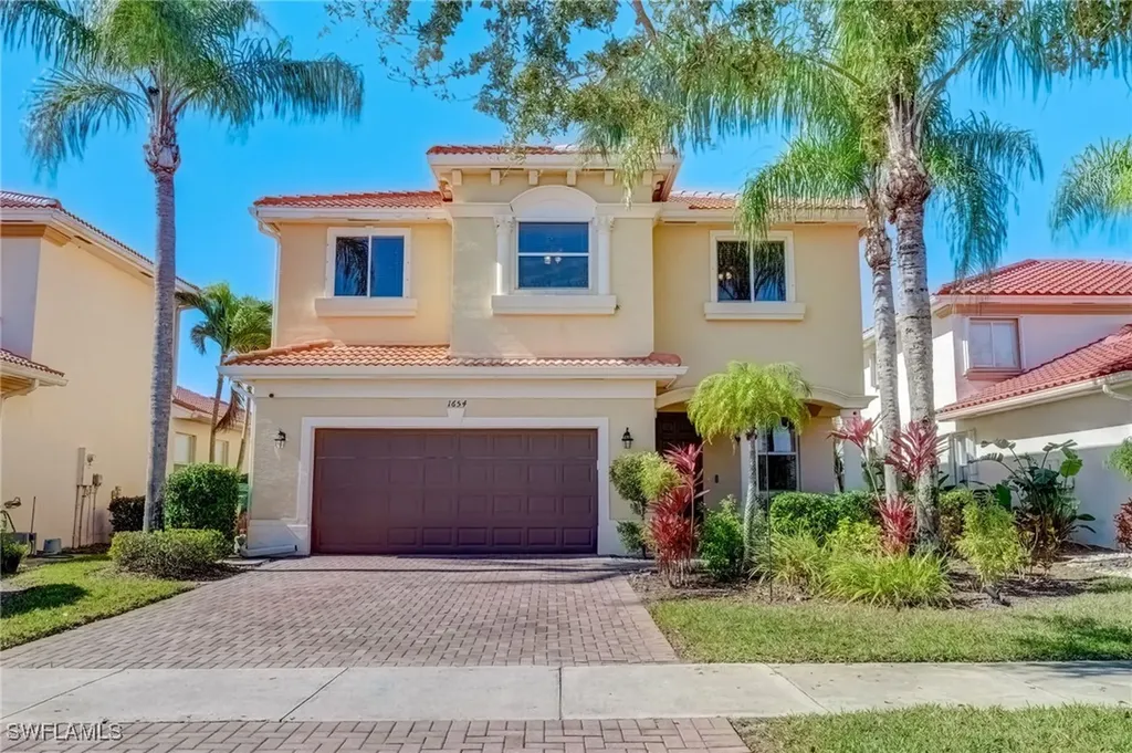 1654 Double Eagle Trail Naples FL 34120
