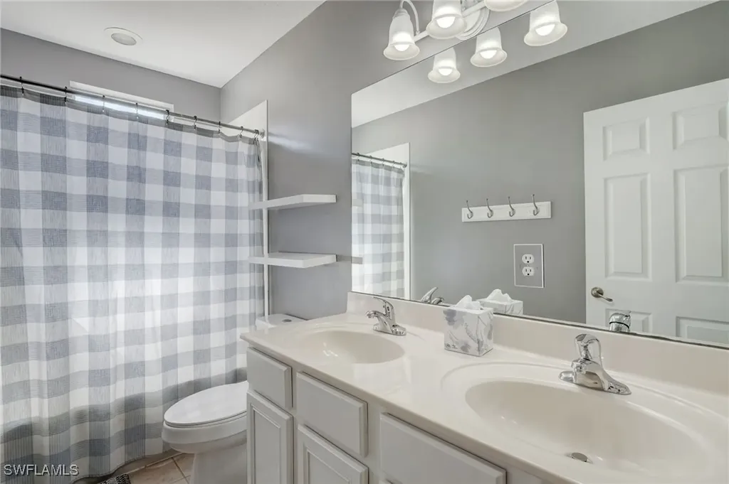 1654 Double Eagle Trail Naples FL 34120