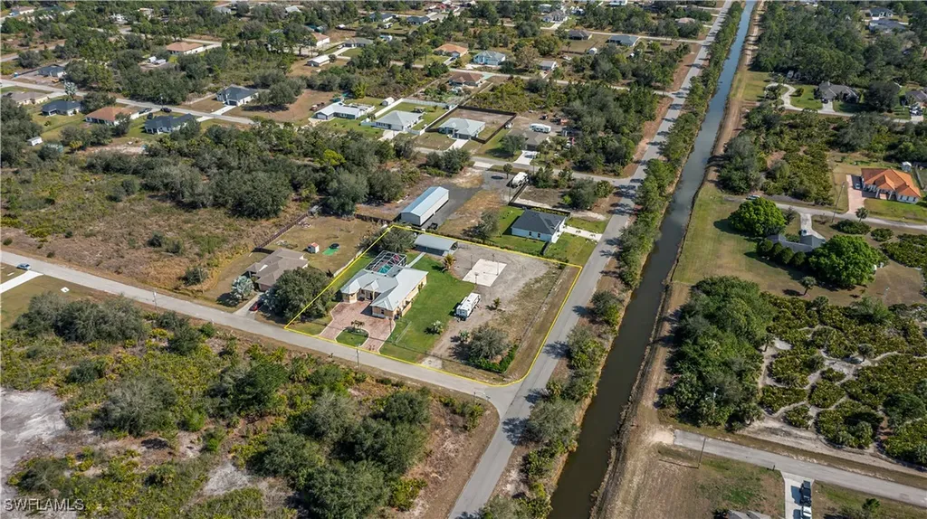 802 Poinsettia Avenue Lehigh Acres FL 33972