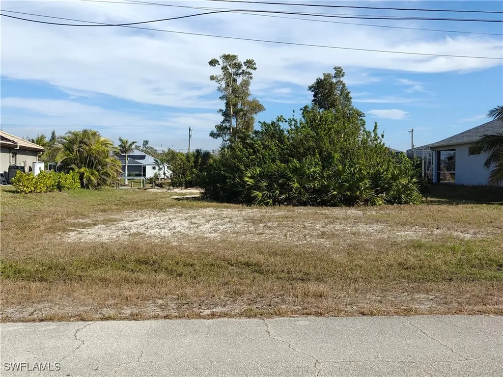 2429 NW 41st Avenue Cape Coral FL 33993