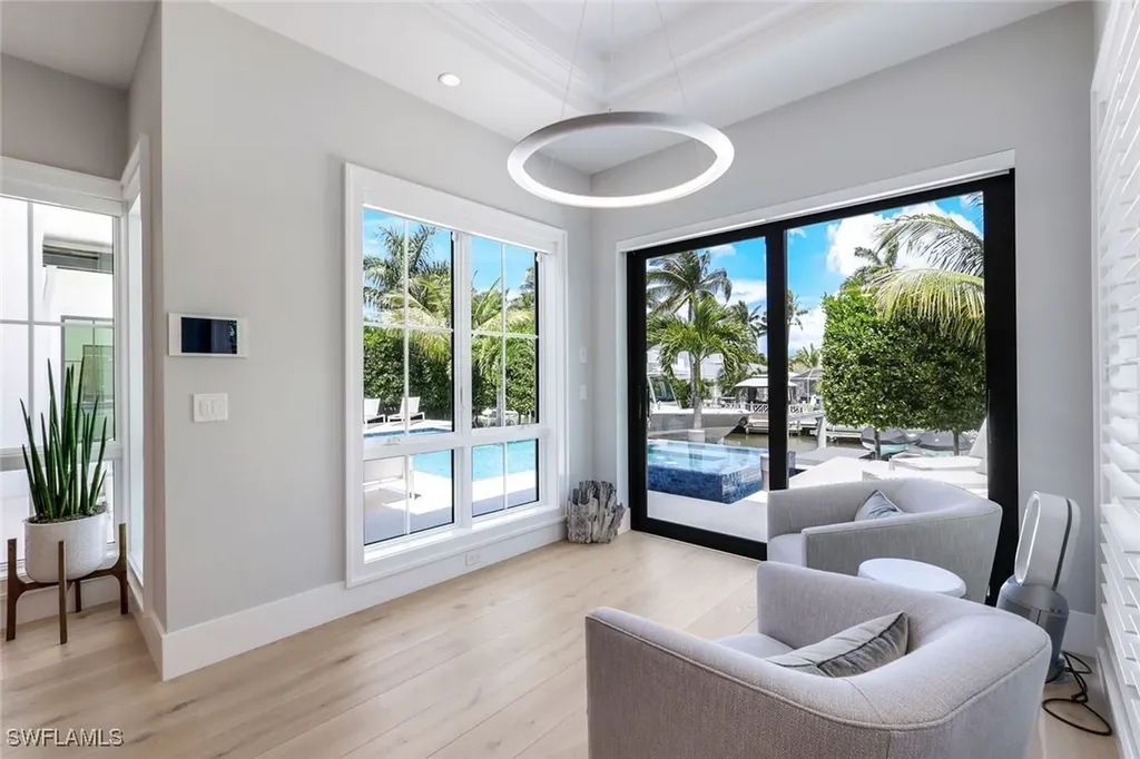 1493 Pelican Avenue Naples FL 34102