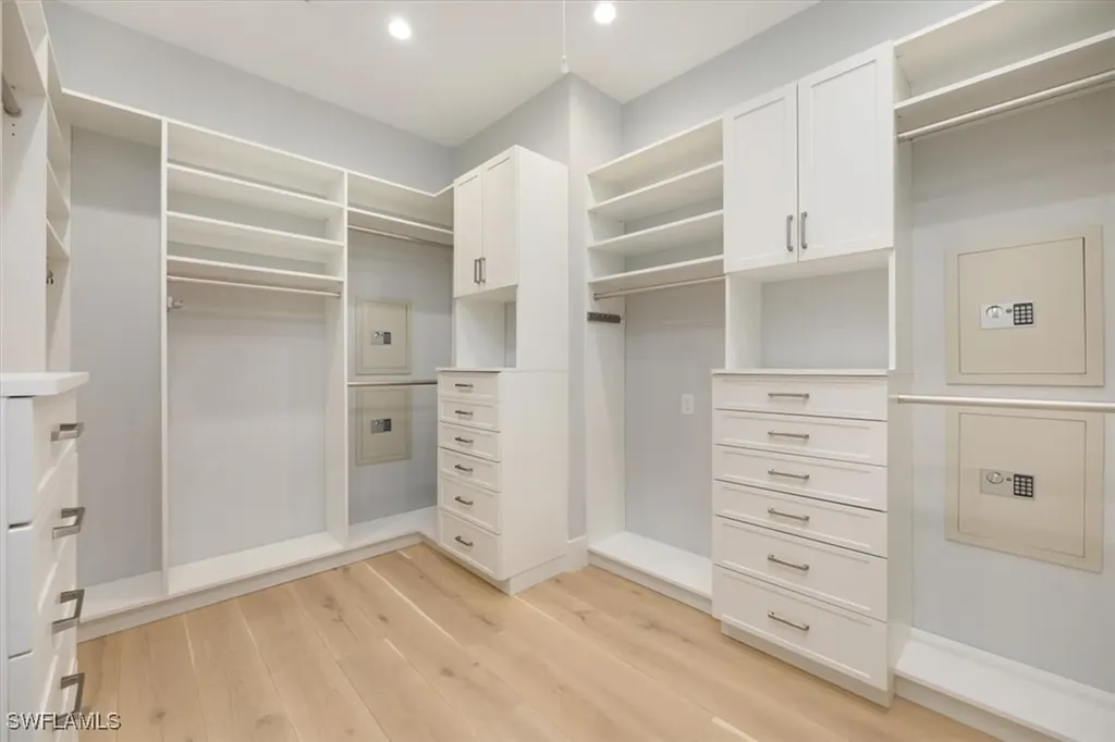 1493 Pelican Avenue Naples FL 34102
