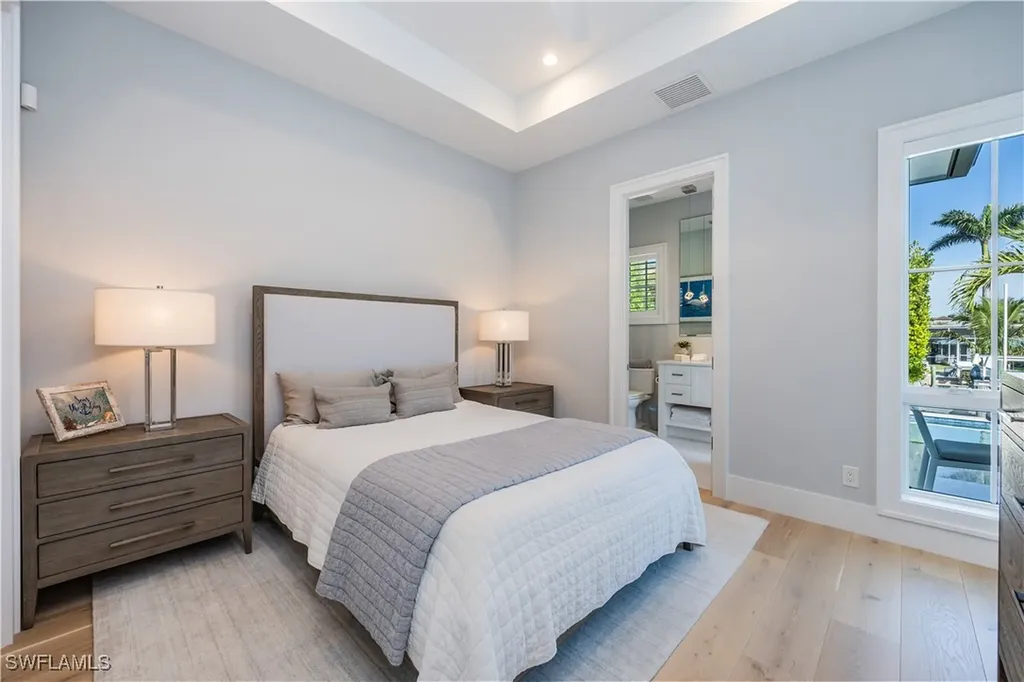 1493 Pelican Avenue Naples FL 34102