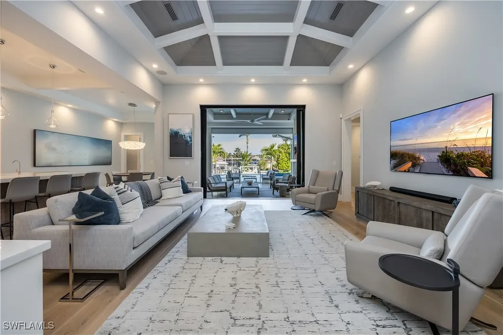 1493 Pelican Avenue Naples FL 34102