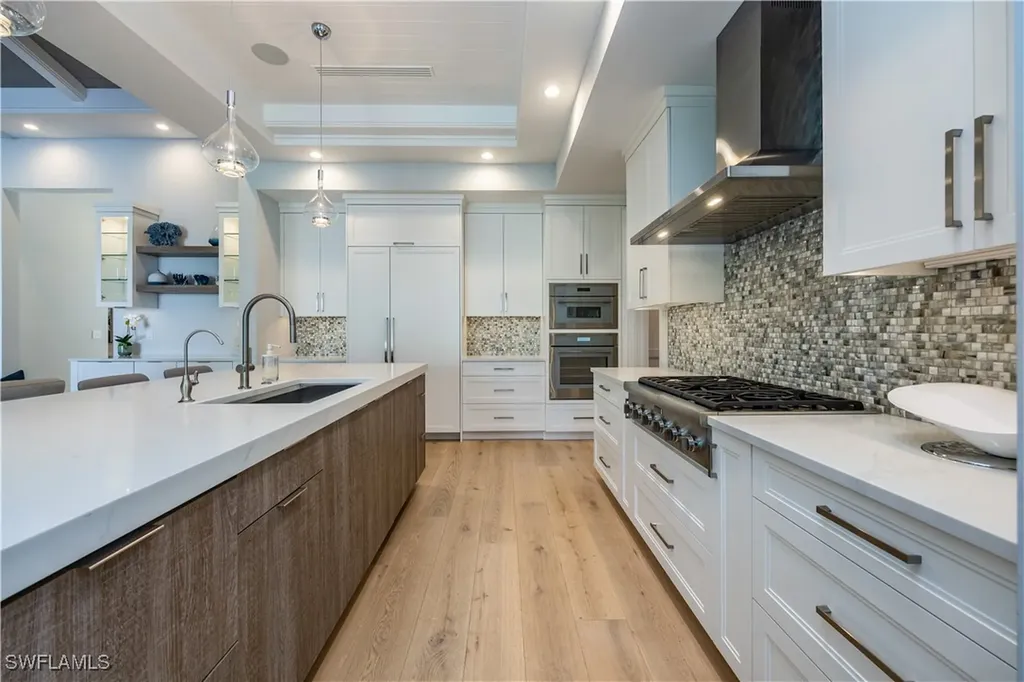 1493 Pelican Avenue Naples FL 34102