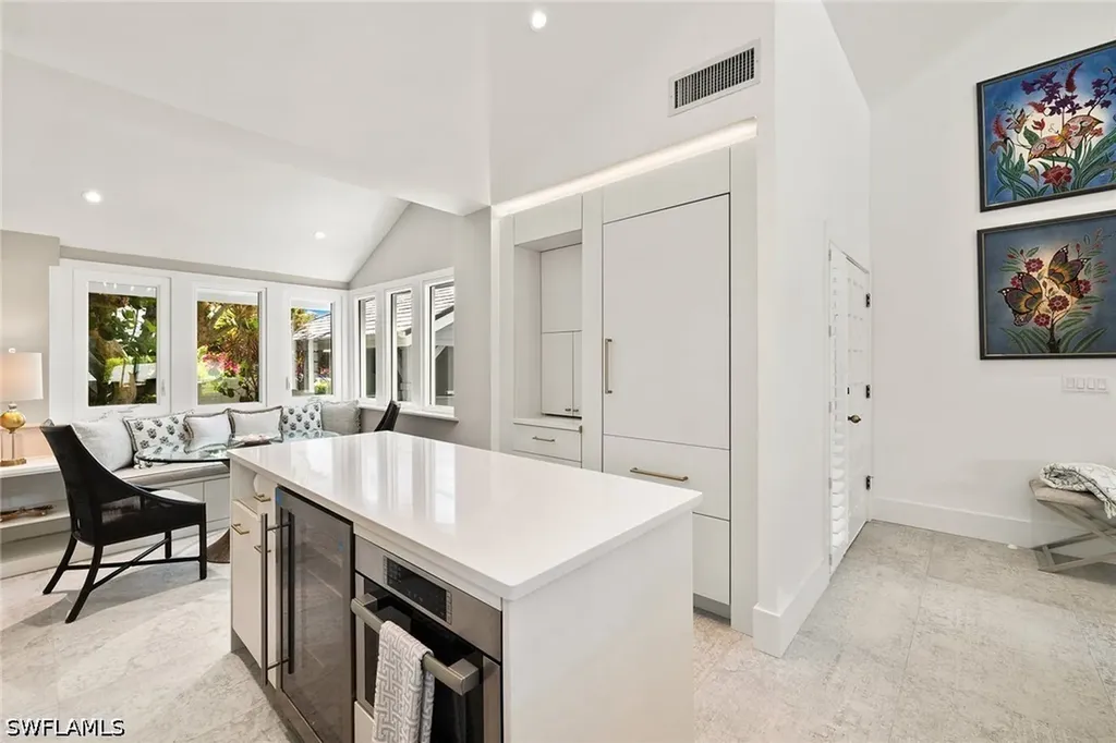 643 Bridgeway Lane Naples FL 34108