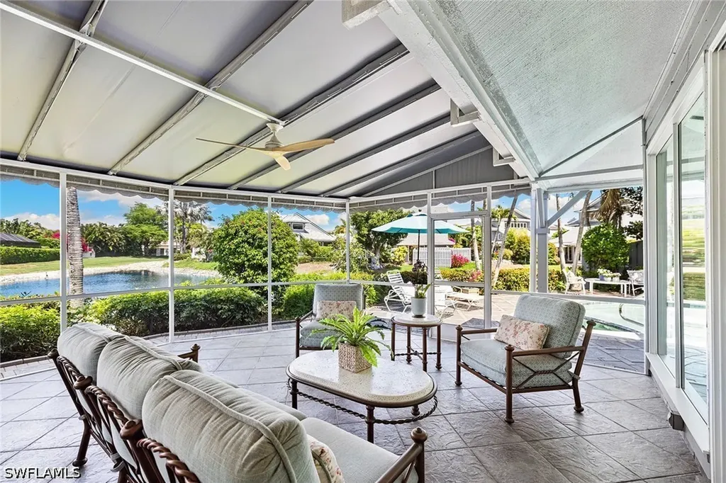 643 Bridgeway Lane Naples FL 34108