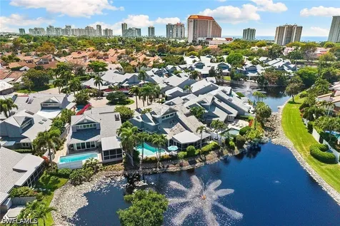 643 Bridgeway Lane Naples FL 34108