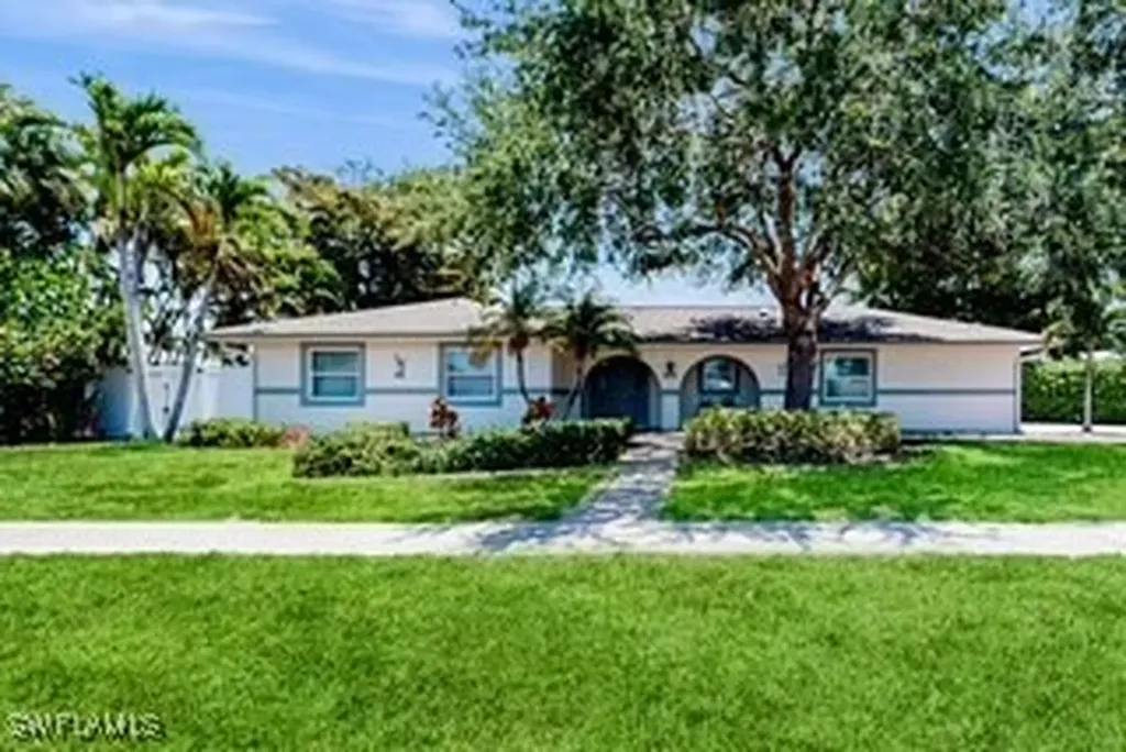 3578 Santiago Way Naples FL 34105