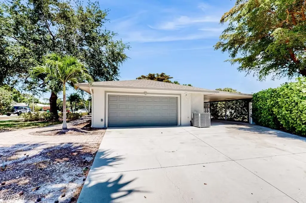 3578 Santiago Way Naples FL 34105