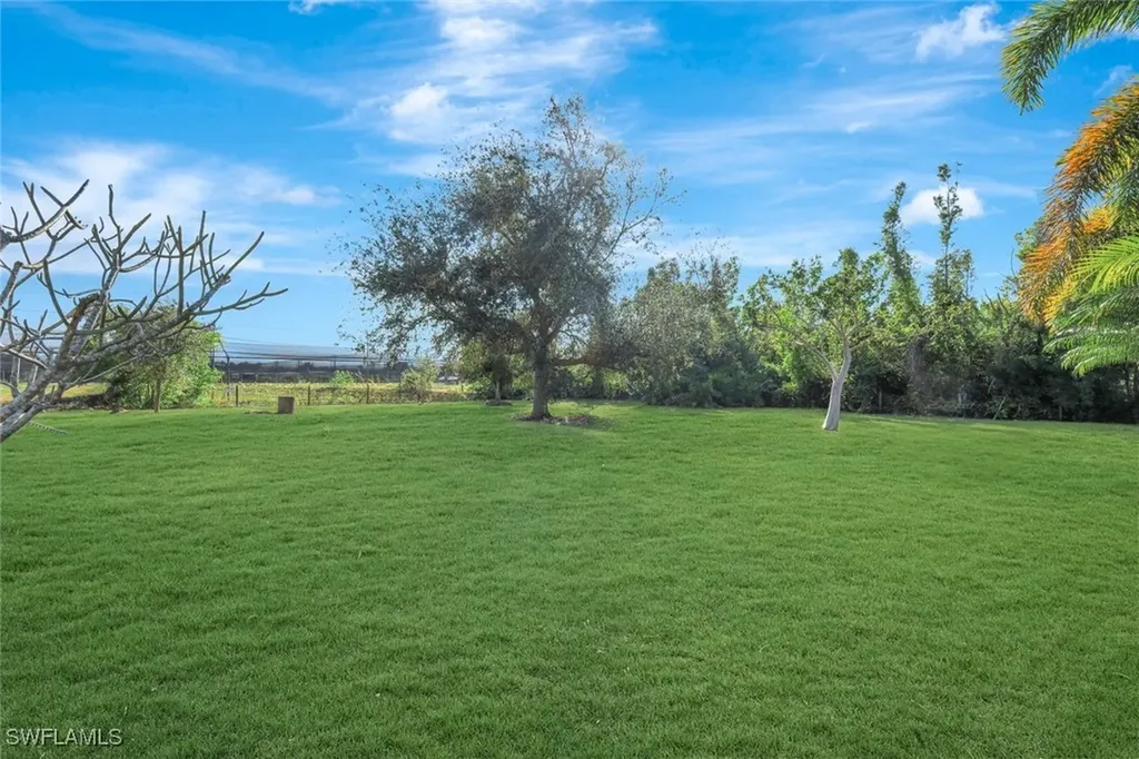 6401 Mannheim Road Bokeelia FL 33922