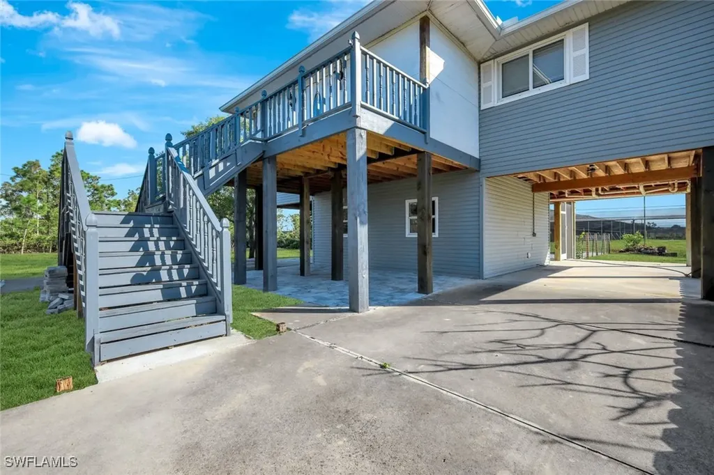 6401 Mannheim Road Bokeelia FL 33922