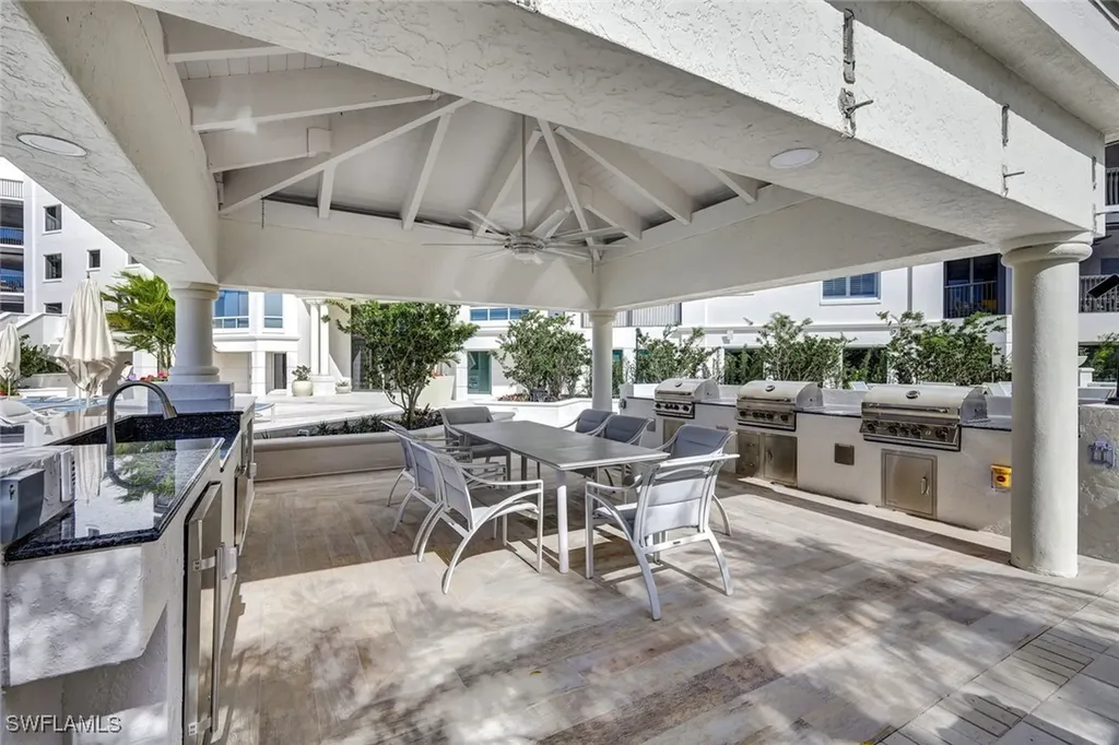 8473 Bay Colony Drive Naples FL 34108