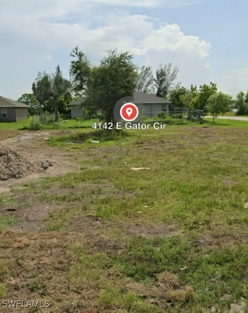 4142 E Gator Circle Cape Coral FL 33909