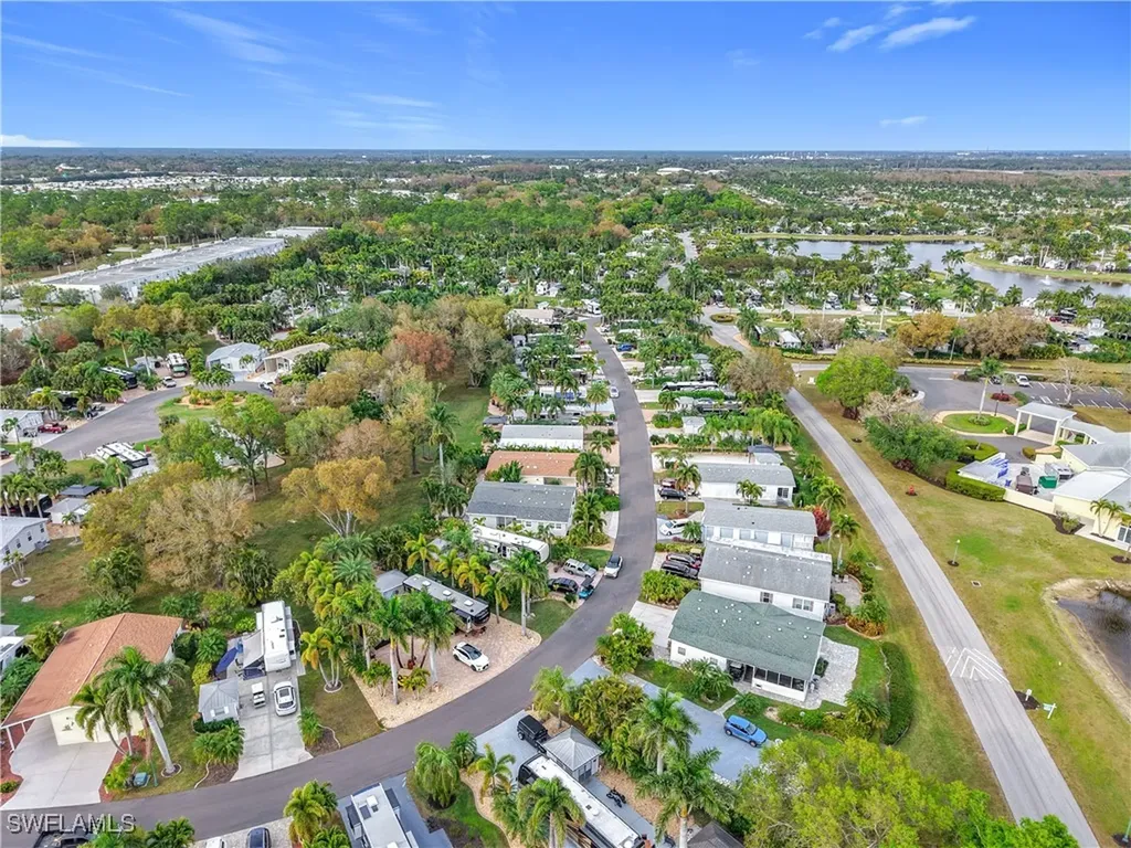 10047 Parkwood Drive Fort Myers FL 33905