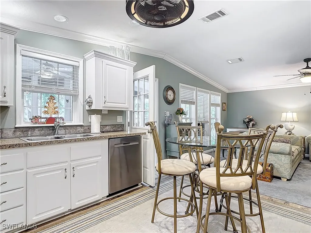 10047 Parkwood Drive Fort Myers FL 33905