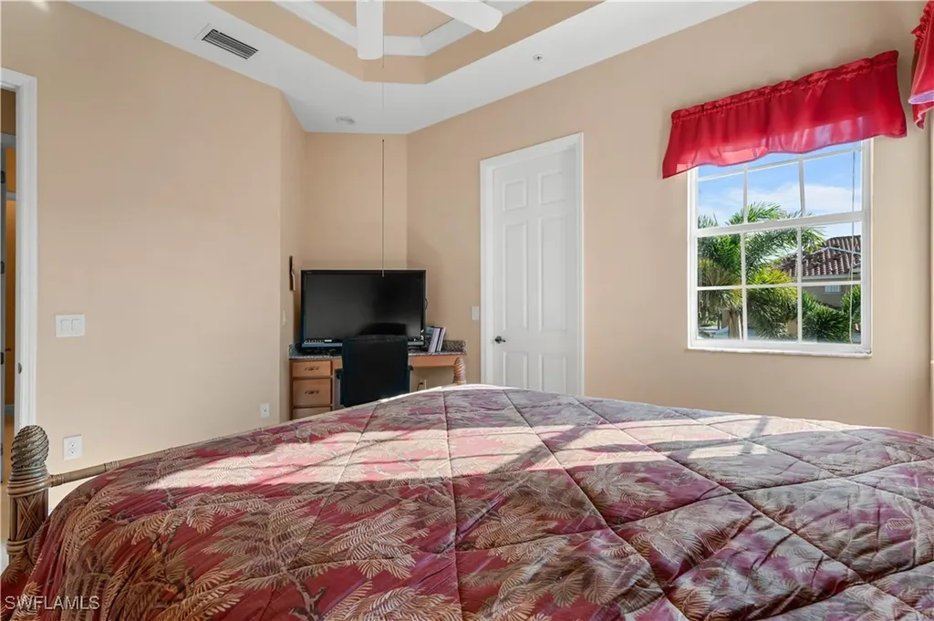 174 Shadroe Cove Circle Cape Coral FL 33991