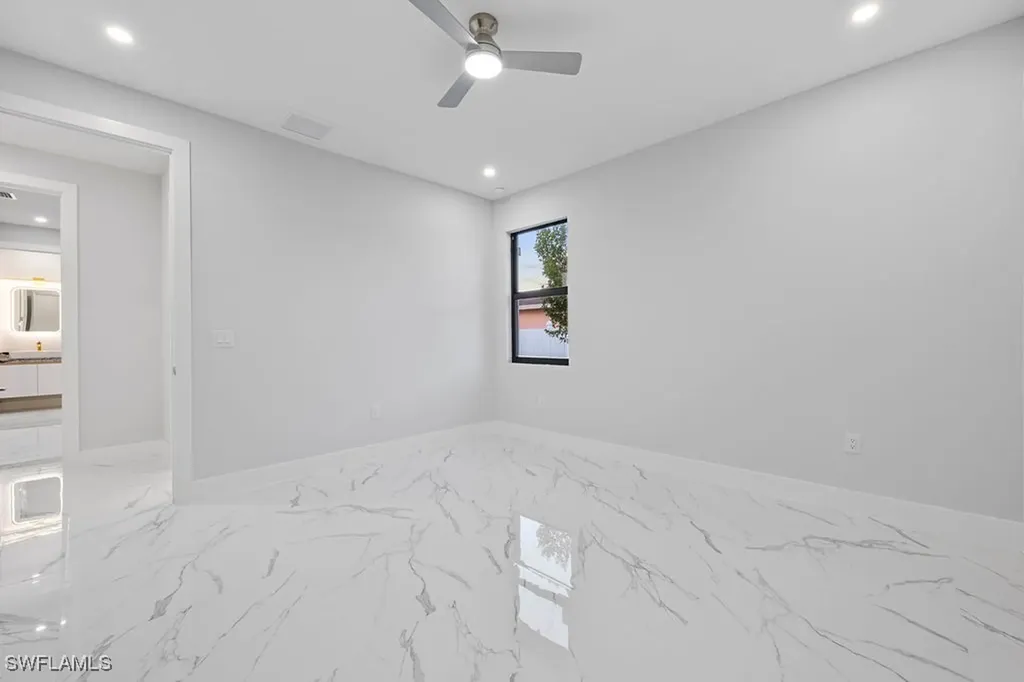 1215 NE 3rd Terrace Cape Coral FL 33909