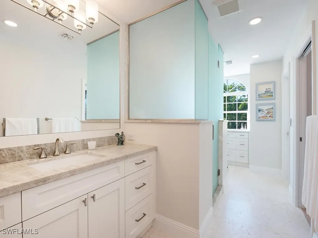 8410 Abbington Circle Naples FL 34108