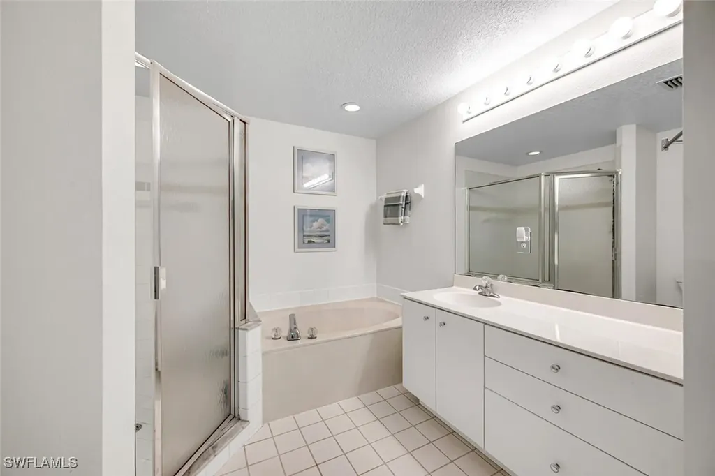 2675 Creek Lane Naples FL 34119