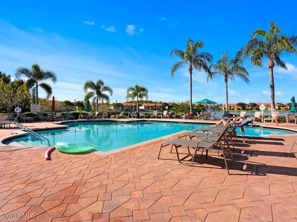 2675 Creek Lane Naples FL 34119