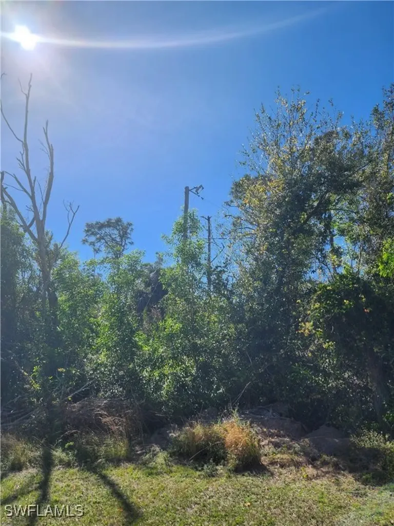 7101 Pomelo Avenue Bokeelia FL 33922