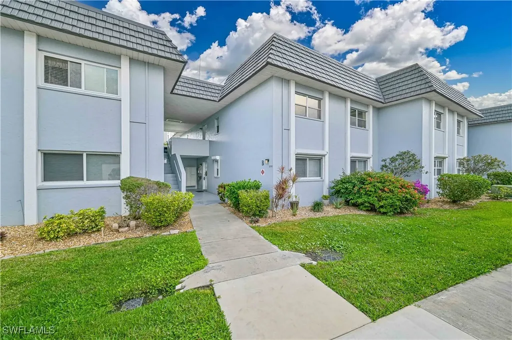 3390 N Key Drive North Fort Myers FL 33903