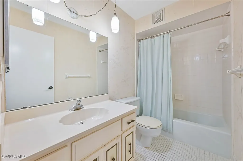 3390 N Key Drive North Fort Myers FL 33903