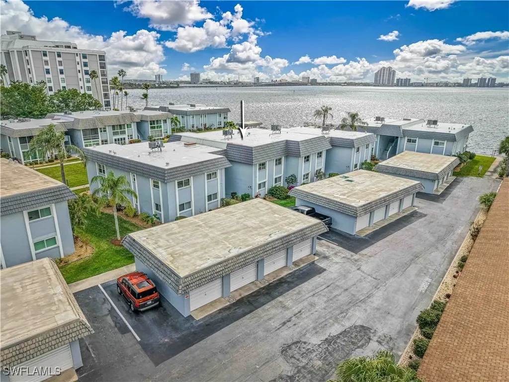 3390 N Key Drive North Fort Myers FL 33903