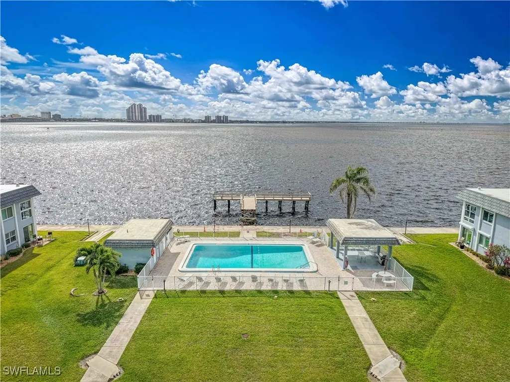 3390 N Key Drive North Fort Myers FL 33903