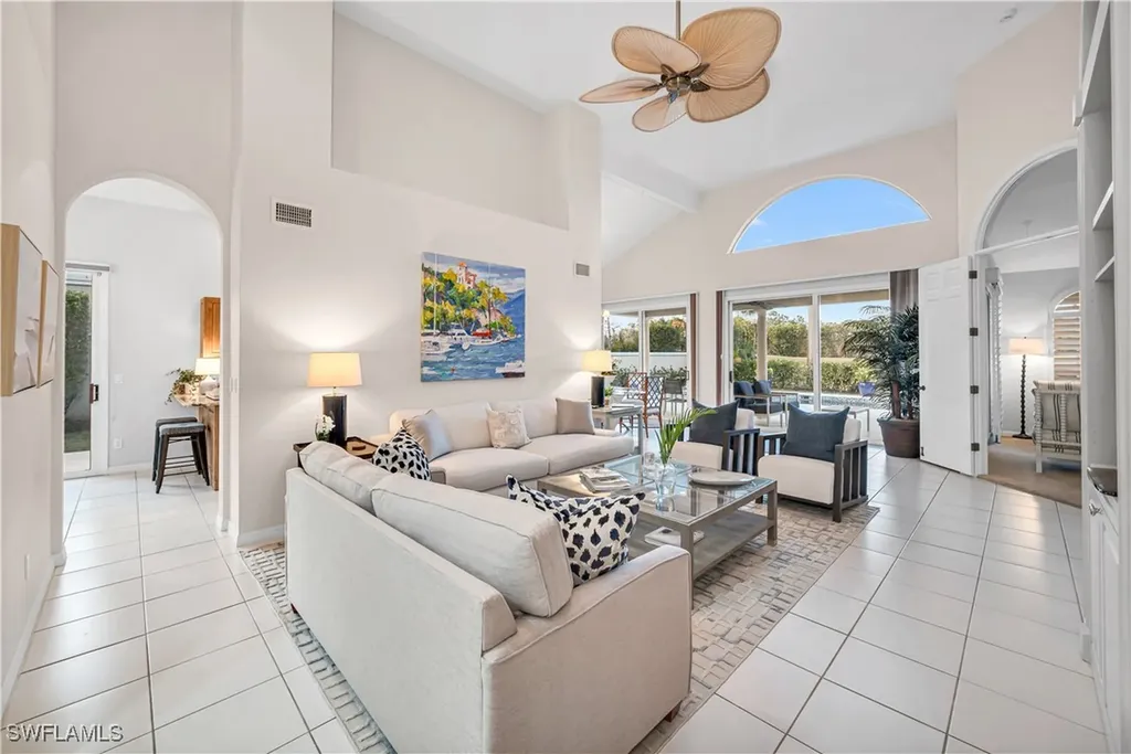 191 Via Napoli Naples FL 34105