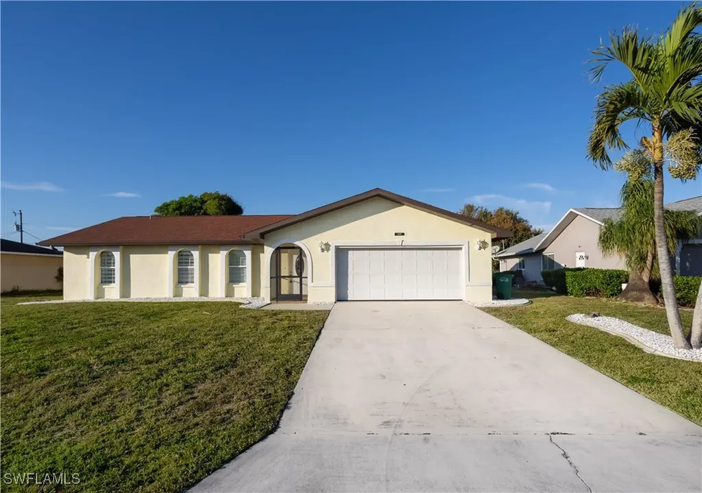 1217 SE 17th Terrace Cape Coral FL 33990