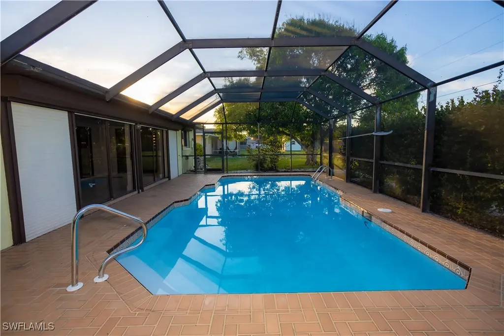 1217 SE 17th Terrace Cape Coral FL 33990