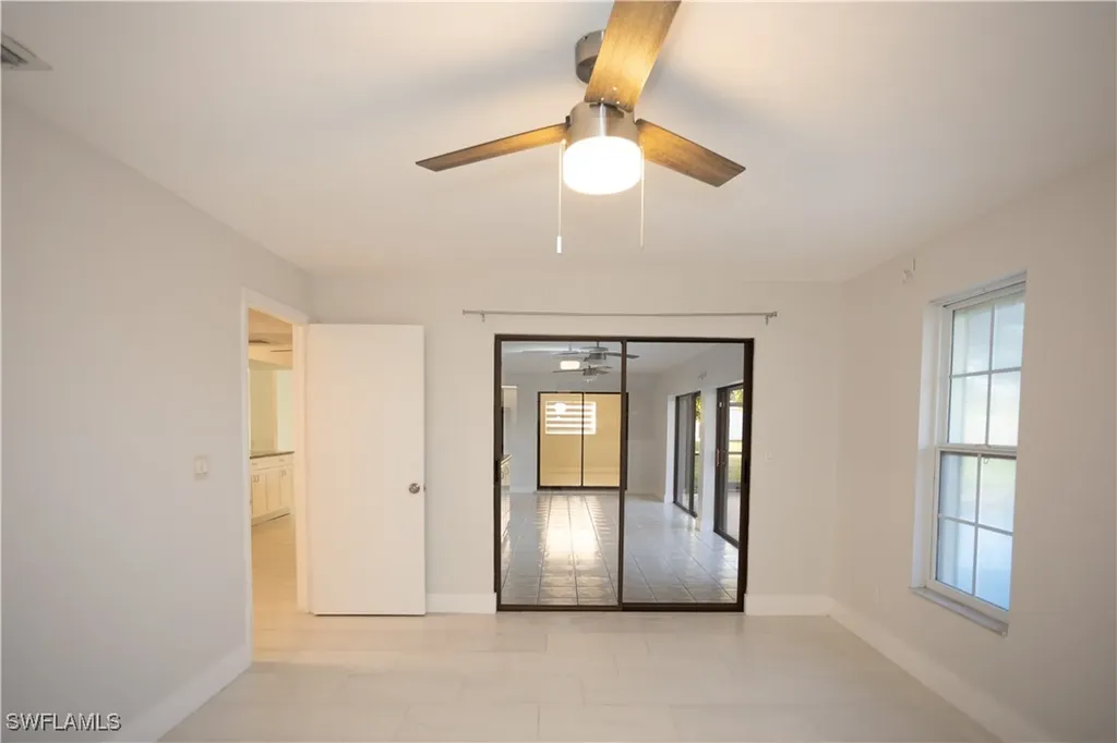 1217 SE 17th Terrace Cape Coral FL 33990