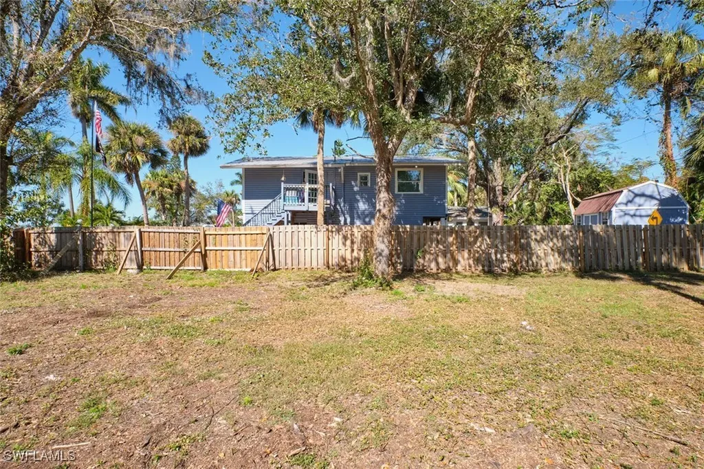 213 Delray Avenue Fort Myers FL 33905