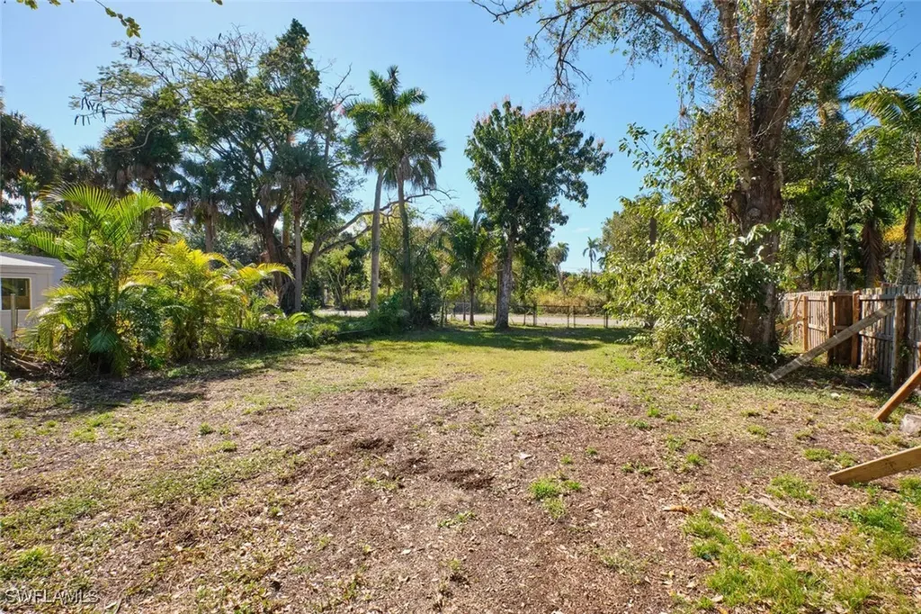 213 Delray Avenue Fort Myers FL 33905