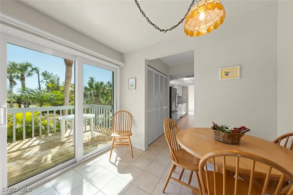 2126 Egret Circle Sanibel FL 33957