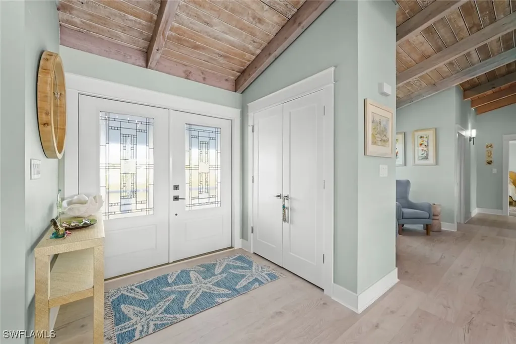9113 Mockingbird Drive Sanibel FL 33957