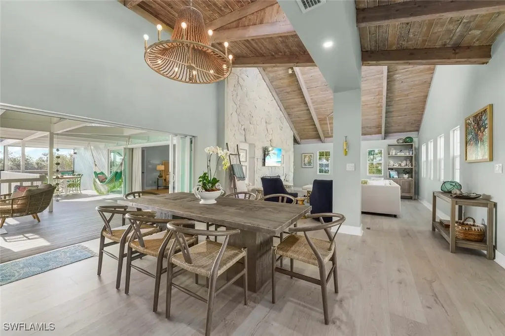 9113 Mockingbird Drive Sanibel FL 33957