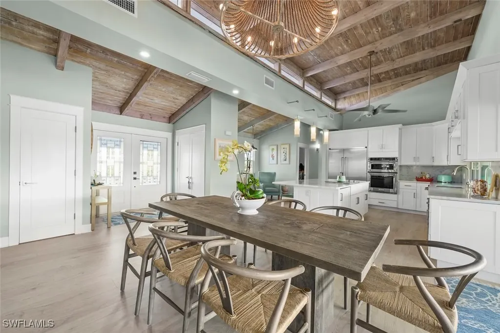 9113 Mockingbird Drive Sanibel FL 33957