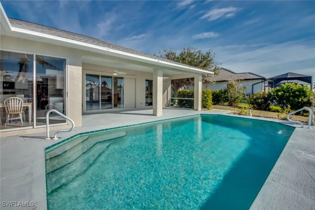 2810 SW 25th Street Cape Coral FL 33914