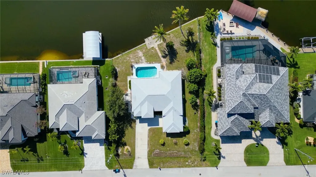 2810 SW 25th Street Cape Coral FL 33914