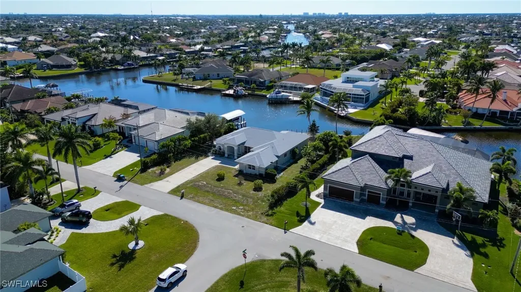 2810 SW 25th Street Cape Coral FL 33914