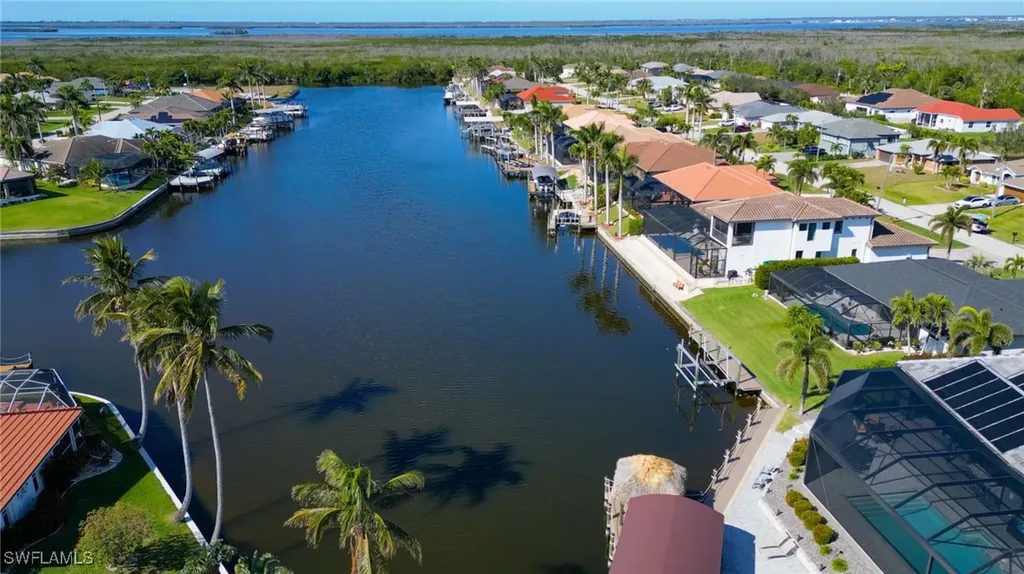 2810 SW 25th Street Cape Coral FL 33914